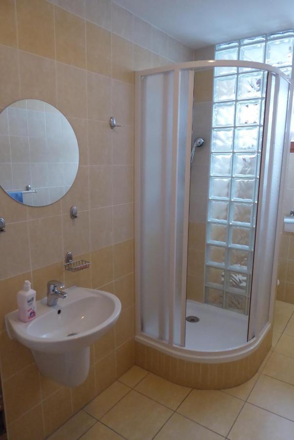 Appartement Tri Studnicky Sprava Tanapu à Vysoké Tatry Extérieur photo
