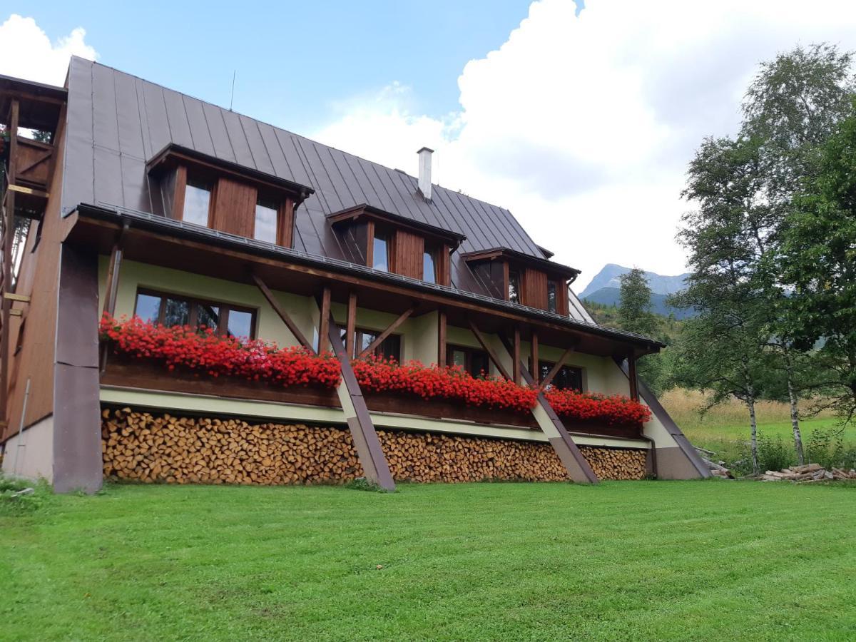 Appartement Tri Studnicky Sprava Tanapu à Vysoké Tatry Extérieur photo