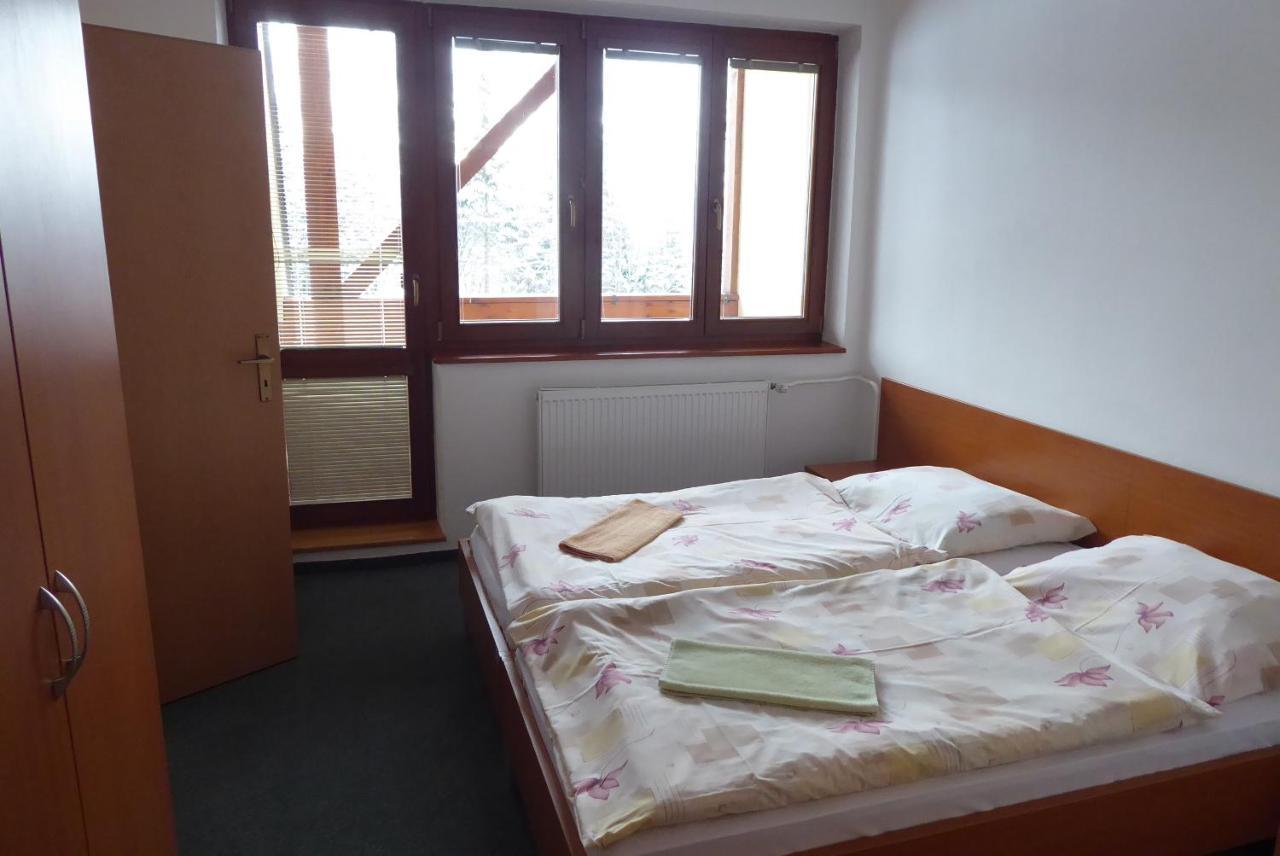 Appartement Tri Studnicky Sprava Tanapu à Vysoké Tatry Extérieur photo